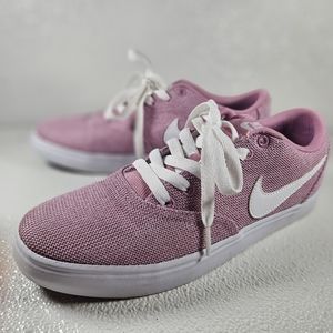 Nike pink size 9 sneakers.